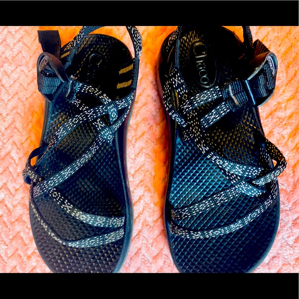 Chaco black and white (big girls)